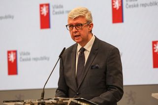 „Státní kasa je prázdná,“. Babišova vláda možná ne...