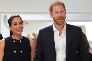 Setkání krále Karla III. a Meghan Markle dopadlo špatně: Velké rodinné hádky