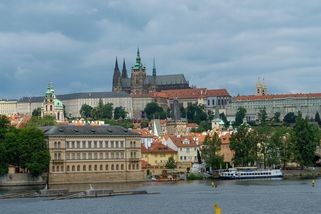 Zahraniční politiku dělá Strakovka. Ne Hrad, ne Senát, ne Sněmovna - Médium.cz