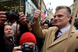 Komentář: Turek nasákl zelenou krví. Záchranu českého průmyslu našel v Green Dealu