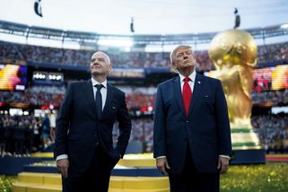 „Fotbal není na prodej.“ Infantino spustil válku, ozval se i britský premiér - Seznam Zprávy