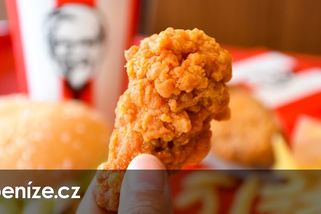 KFC došlo čerstvé maso a zelenina. Řetězec zavíral pobočky a krátil nabídku