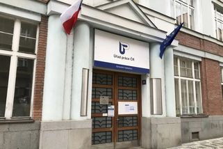 Před důchodem se vyplatí úřad práce, ale výhoda může skončit. Babišovi vadí vysoká podpora