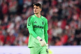 Šílené záběry z Edenu! Internetem se šíří další video z napadení Surovčíka - Sport.cz