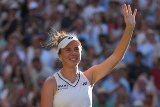 Wimbledonský tanec šampionů. Nosková okouzlila nejen na kurtech - Sport.cz