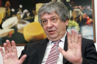 Nebudu dělat charitu. Šéf Madety skončí bez dotací s dodávkami mléka do škol - Novinky