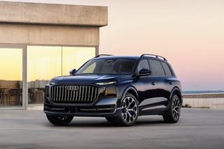 Audi má novou vlajkovou loď, představuje obrovské SUV Q9 - Novinky