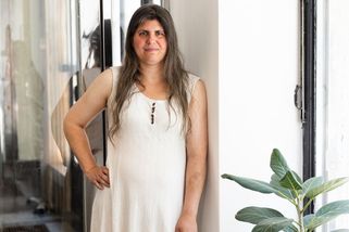 Odvážná proměna čtenářky Zuzky: Čtyřnásobná máma vypadá s novým účesem a líčením jako jiný člověk - Proženy.cz