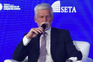 Pavel v Ankaře: Trump nepřestává šokovat, Česko je obětí falešného pocitu bezpečí - Novinky