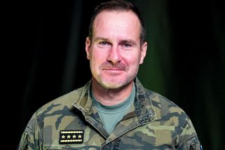 Generál Karel Řehka zabojuje o Senát s podporou STAN: Ostré reakce na sebe nenechaly dlouho čekat - Super.cz