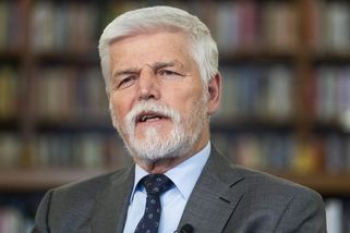 Pavel požádal Ústavní soud o předběžné opatření. Chce na summit - Novinky