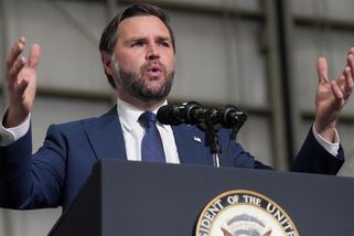 Vance šířil konspirační teorie a naštval spojence Bílého domu - Seznam Zprávy
