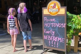 Komentář: Karty ne, jen hotovost. Češi odírají svou zemi a sebe navzájem - Seznam Zprávy
