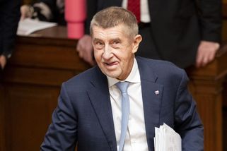 Ty války a emise k tomu. Babiš ve videu hovořil o odzbrojení - Novinky