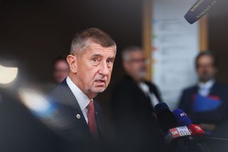 Jak Babiš řeší podezření na daňové úniky šéfposlance SPD? „Ani jsem to nečetl.“ - Seznam Zprávy