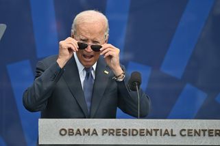 Joe Biden vydá paměti - Novinky
