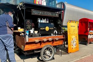 Po Kytkách od Pepy nemají výplaty ani baristé ze stánků Kofi Kofi - Seznam Zprávy