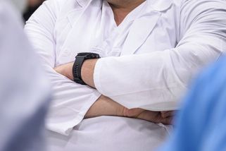 Nemocnice poprvé připustila zbytečné implantace. Po roce a půl mlžení - Seznam Zprávy