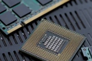 Zisk výrobce čipů SK Hynix díky poptávce po AI stoupl o 1200 procent - Seznam Zprávy