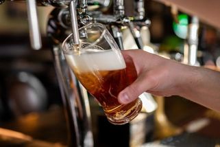 Cizinci zvolili nejlepší česká piva. Plzeň není první a Budvar skončil téměř na konci