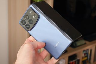 Skládací Xiaomi Mix Fold 5 uniká na první fotografii: chystá se návrat ve velkém stylu