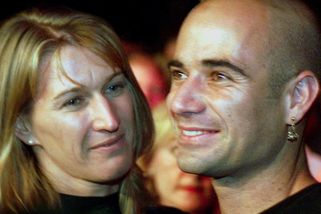 Grafovou a Agassiho nespojil tenis, ale nenávist k němu. A otcové, co jim zničili dětství - Médium.cz