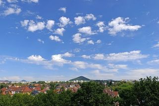 Extrémní vedra v Česku ukončí studená fronta s bouřkami - Novinky