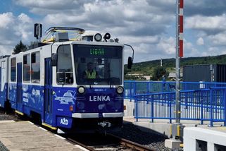 Vlakotramvaj Lenka se rozjela ve zkušebním provozu - Novinky