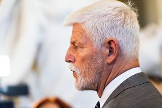 Summit NATO bez Pavla: Má prezident podat kompetenční žalobu? - Seznam Zprávy
