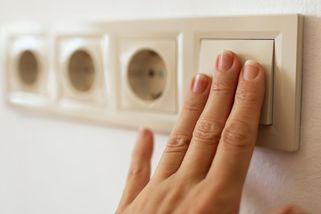 Při drahých energiích se vyplatí odejít i s pokutou - Novinky