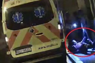 Pomáhali muži v bezvědomí a napadli je. Dva řidiči liberecké záchranky skončili v nemocnici - Novinky