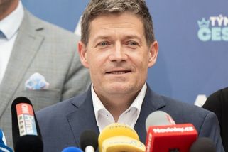 Nová doba. Nacher si určuje, nač se ho bude redaktor ptát