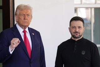 Expert na řeč těla: Trump sbírá body už při podání ruky, Zelenskyj si měl vzít tlumočníka - Novinky