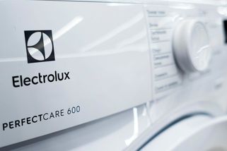 Electrolux propustí 1700 lidí a uzavře další továrnu. Odbory vyhlásily stávku - Novinky