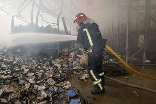 Velká ztráta pro ukrajinský knižní svět. Rusové zničili osm milionů knih - Seznam Zprávy