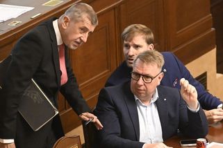 PŘEHLEDNĚ: Dřívější věk odchodu do penze a lepší valorizace? Co už vláda ze slibů splnila, a co ještě ne - Novinky