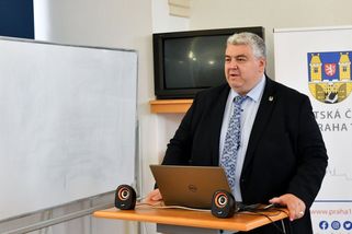 ODS postavila v Praze 1 novou kandidátku. Po vyloučeném Dvořákovi ji povede Müller - Novinky