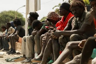 V Ceutě jsou stále tisíce migrantů, uvádí starosta