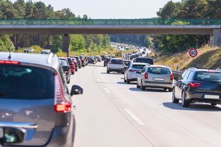 Švindl na zácpy sice všechny štve, policie je na ni ale krátká - Garáž.cz