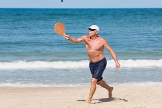 Zápisky z Lanzarote. Potkala jsem tu nejvíc sexy důchodce - Médium.cz