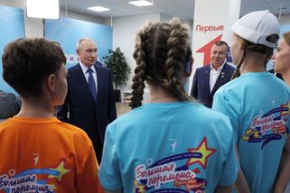 Dorazil Putin. V Krasnojarském kraji náhle prudce klesla cena benzínu - Novinky