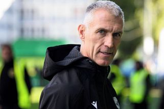 Plzeň zabrala, výhru v Ostravě ale kalí zranění fanouška. Pevně věřím, že bude v pořádku, řekl Hyský - Sport.cz