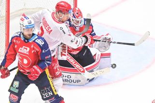 Dvacet let od prvního finále má další šanci. Hrál NHL, ale titul mu chybí - Seznam Zprávy