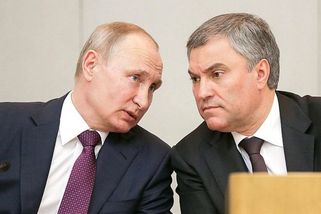 Rusko, Putin, vítězství! chtěl skandovat předseda...