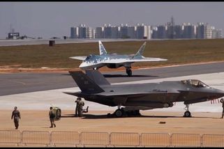 Důvěra v USA klesla, ale zrušit nákup F-35 by byl nesmysl, shodují se odborníci - Novinky