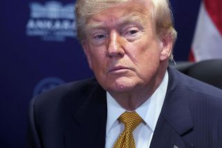 Příměří s Íránem skončilo. Jsou jako rakovina, prohlásil Trump - Novinky
