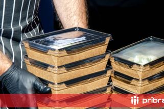 Konec pohodlí. Obaly na jídlo zdraží, povinnosti přibudou a vlastní krabičky budou povinné