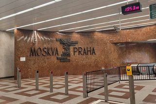 Nápis „Moskva–Praha“ v metru dráždí. Proměnu určí mezinárodní soutěž - Seznam Zprávy
