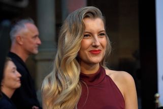 Jitka Nováčková se odvázala! Ve Varech překvapila v průsvitných šatech. Nebojím se toho, řekla