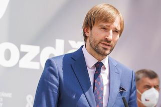 Z miláčka ministrem na odstřel. Proč se Adam Vojtěch znelíbil Babišovi - Seznam Zprávy